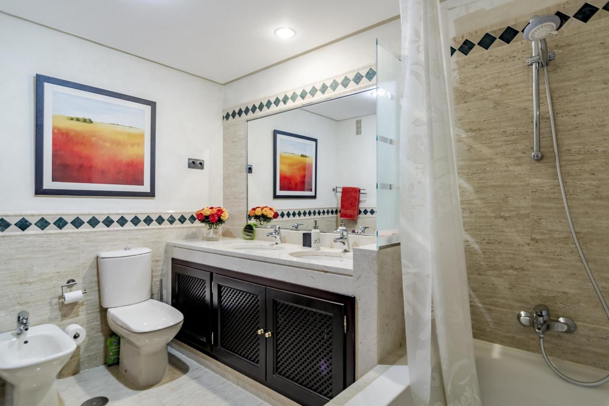 Selecta Penthouse Jazmin Apartment Ojen Luaran gambar