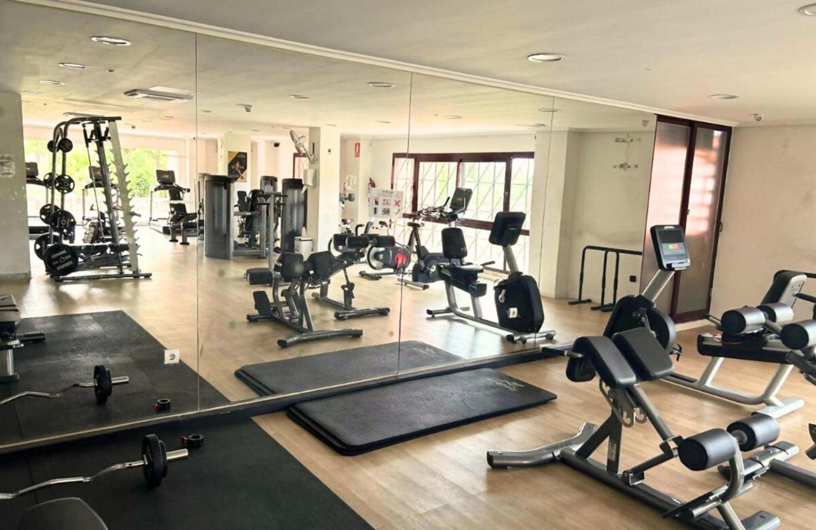 Selecta Penthouse Jazmin Apartment Ojen Luaran gambar